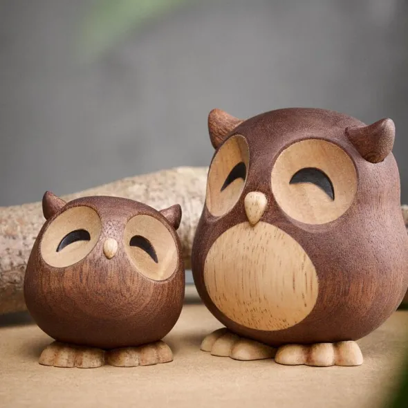 Sofia uggla träfigur 5 cm gummiträ/sapele