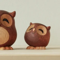 Sofia uggla träfigur 5 cm gummiträ/sapele