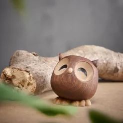 Sofia uggla träfigur 5 cm gummiträ/sapele