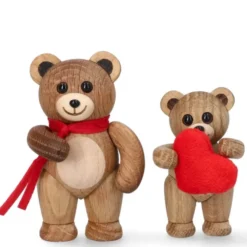 Squeeze Teddy Bear with Heart träfigur 7,6 cm ek