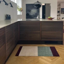 Stripes Horizontally golvmatta 120x67 cm bordeaux/grön/ivory