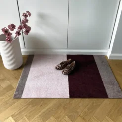 Stripes Horizontally golvmatta 90x60 cm bordeaux/rose/sand