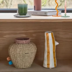 Styles Vas med näbb och ögonfransar 34 cm Amber