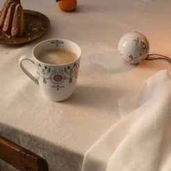 Swedish Grace Winter julkula 8 cm