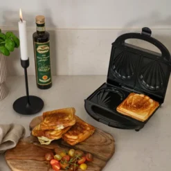 Toasty smörgåsgrill 700W svart