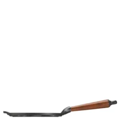 Traditional Plättlagg med Trähandtag 23 cm