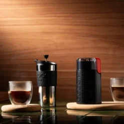 Travel Press termosmugg 35 cl svart