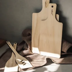 Trevig stekspade 30 cm Accoya