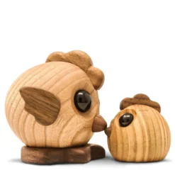 Viola kyckling träfigur 5 cm ask/valnöt