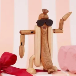 Woodies Harry Hot Dog träddekoration 11 cm ek