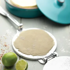 World of Flavours Tortillapress Grå